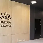 Ogrody Pieniawskie, Myweek Apartment Polanica-Zdroj