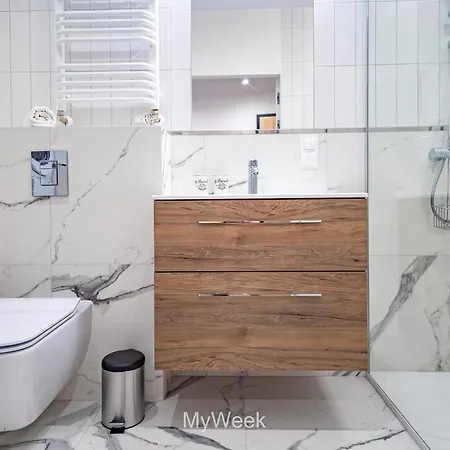 Ogrody Pieniawskie, Myweek * Polanica-Zdrój