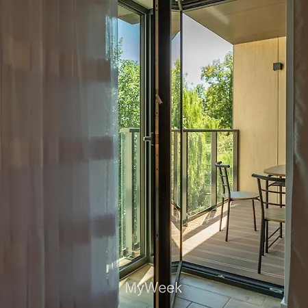 Apartment Ogrody Pieniawskie, Myweek