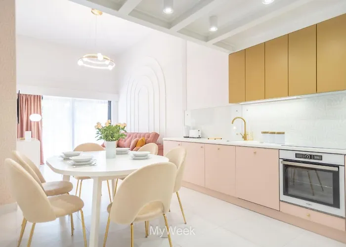 Ogrody Pieniawskie, Myweek Polanica-Zdroj