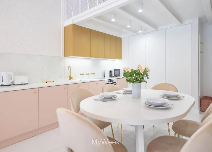 Ogrody Pieniawskie, Myweek Polanica-Zdroj