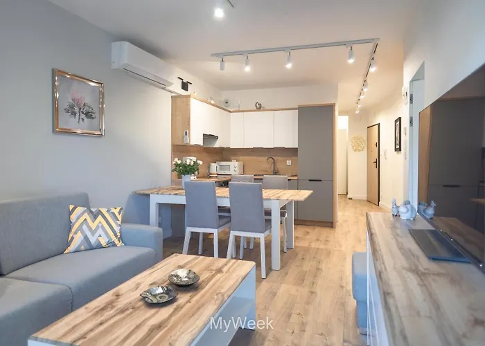 Ogrody Pieniawskie, Myweek Apartment Polanica-Zdroj