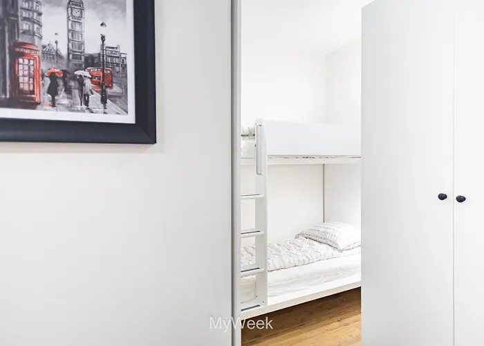 Ogrody Pieniawskie, Myweek *