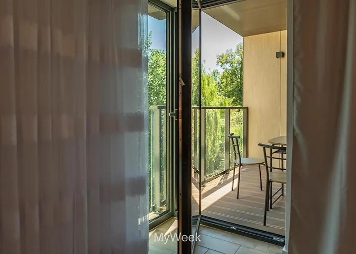 Apartment Ogrody Pieniawskie, Myweek